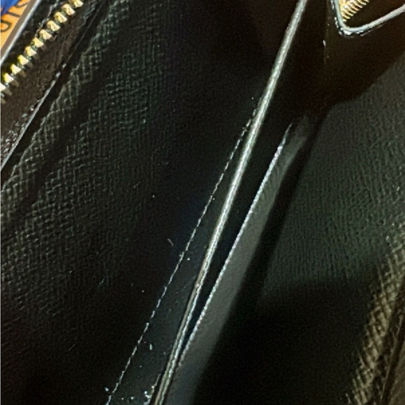 💯% Authentic Louis Vuitton Juliette Wallet✨ - Picture 10 of 15